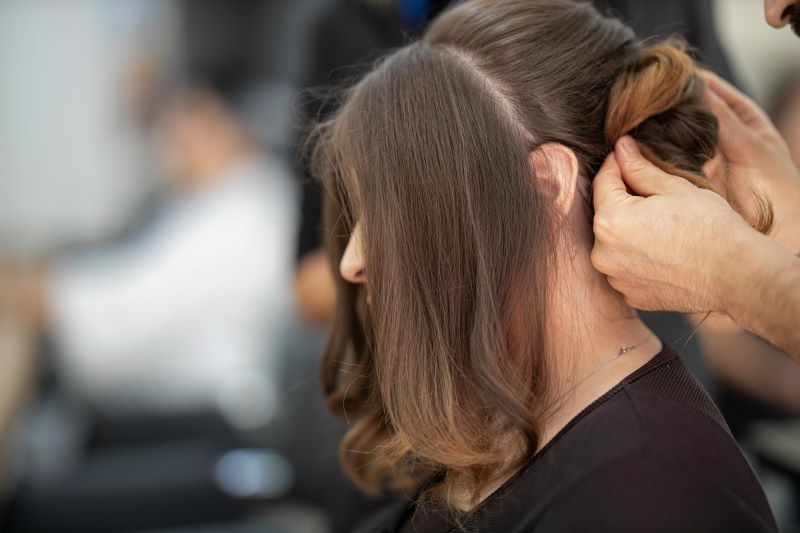hair healthy after bleaching